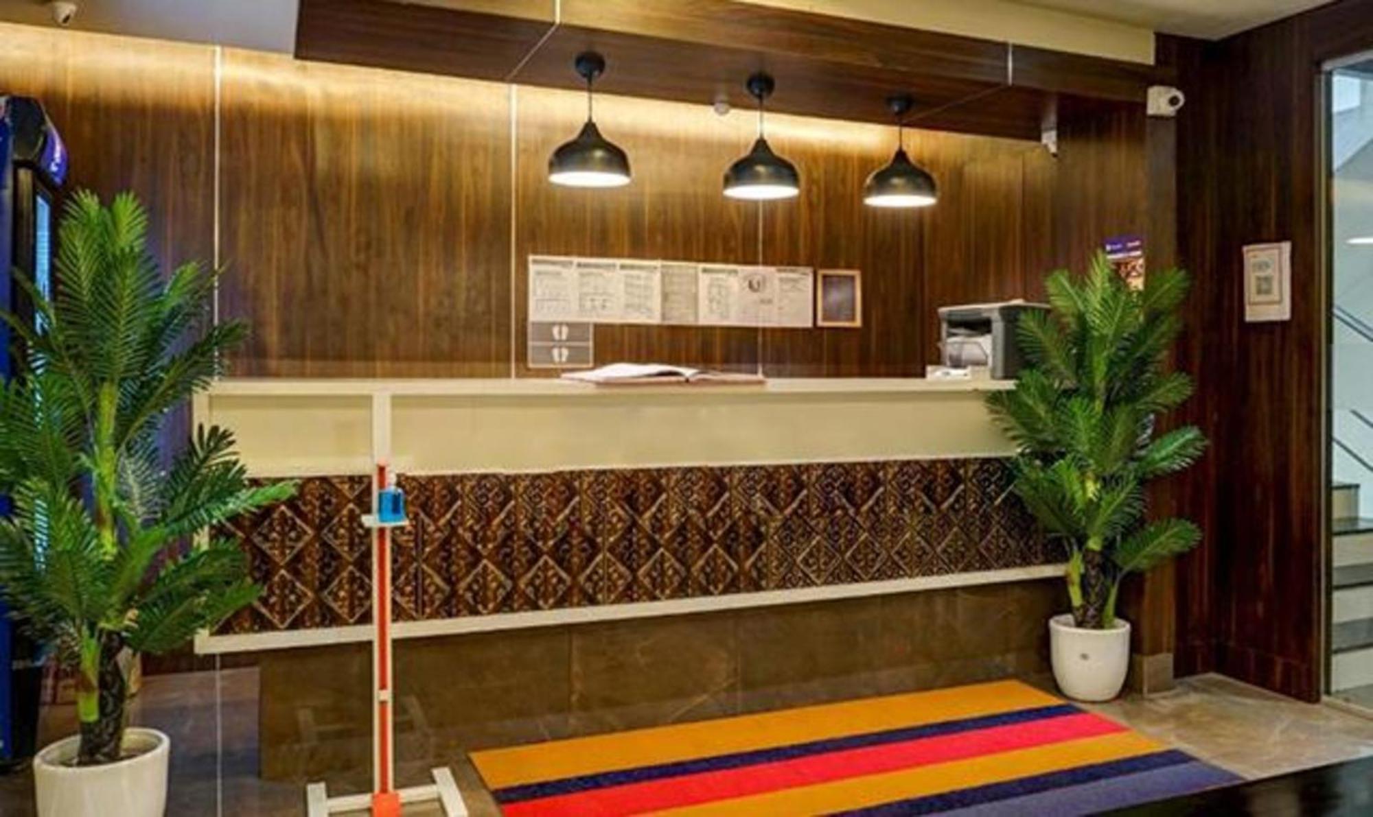 Omkar Executive Hotel Yerandwane Eksteriør billede